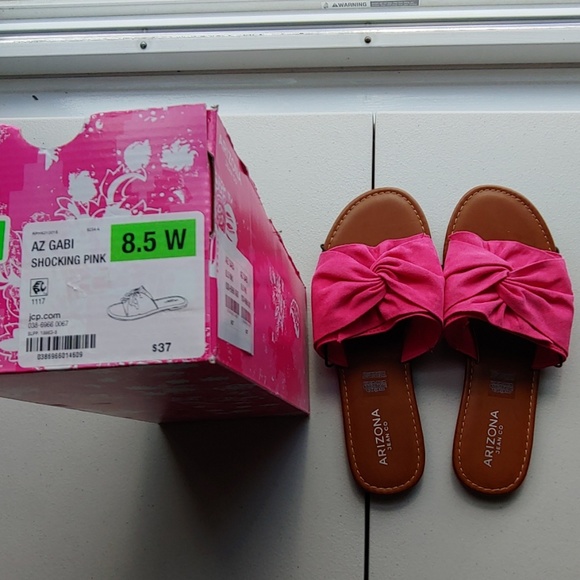 NWT!!! Pretty Arizona Jeans Gabi Pink Sandals!!! - Picture 6 of 7